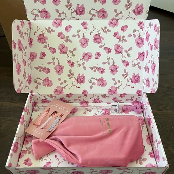 NWT Loveshackfancy x Stanley 40oz Tumbler in Ribbon rosa - Picture 4 of 7